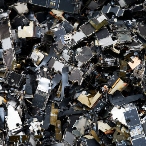 Apple will use 100 percent recycled cobalt in batteries by 2025