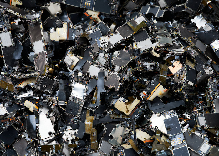 Apple will use 100 percent recycled cobalt in batteries by 2025